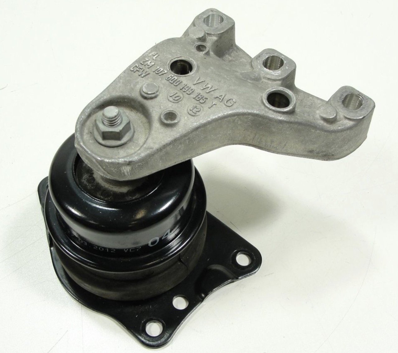 MOTOR-KULAĞI SAĞ VIKA / PO-FAB-IB-CO 1.4 TDI AMF-BNM-BNV /