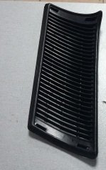 KAPORTA-ARKA ÇAMURLUK HAVA IZGARASI SOL AVTOPLAST NİVA (49)